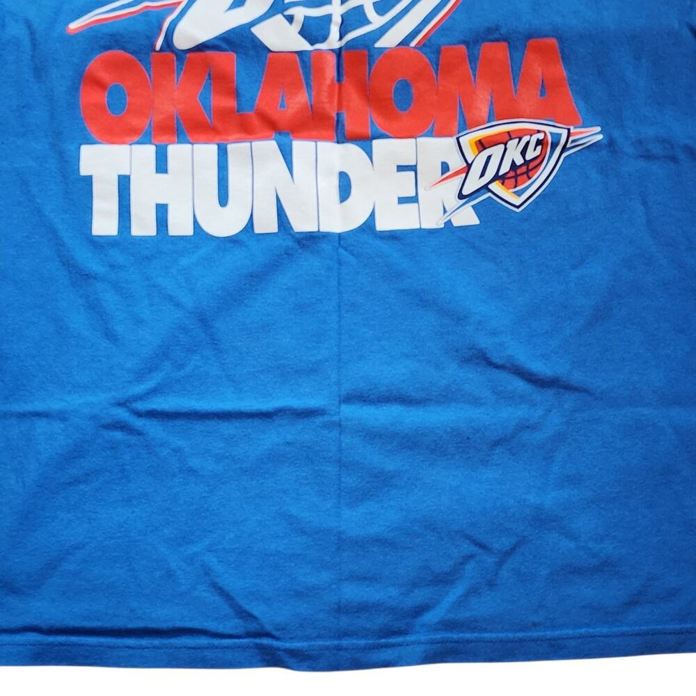 NBA Majestic Mens OKC Oklahoma Thunder Tee Size L Blue Short Sleeve Shirt - Picture 4 of 8